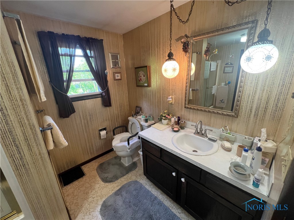 828 Louisiana Avenue, Perrysburg, Ohio image 20