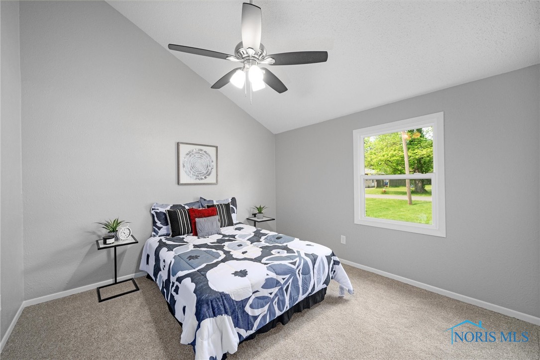 2036 Brancaster Road, Toledo, Ohio image 14
