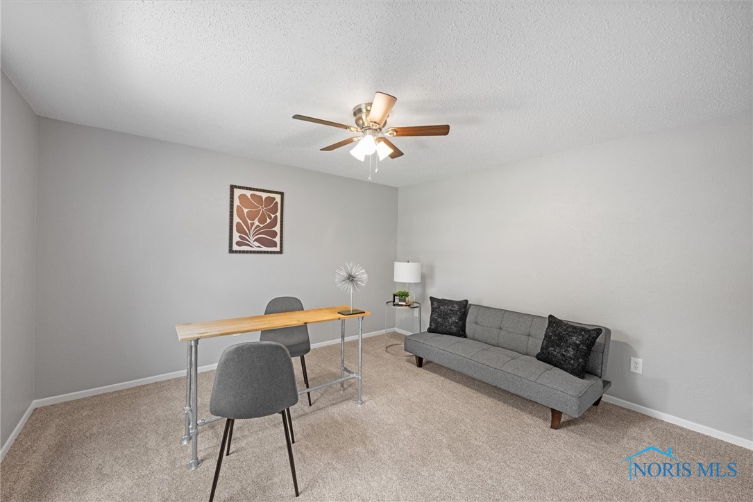 2036 Brancaster Road, Toledo, Ohio image 6