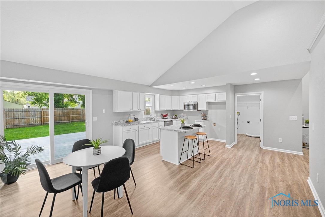 2036 Brancaster Road, Toledo, Ohio image 18