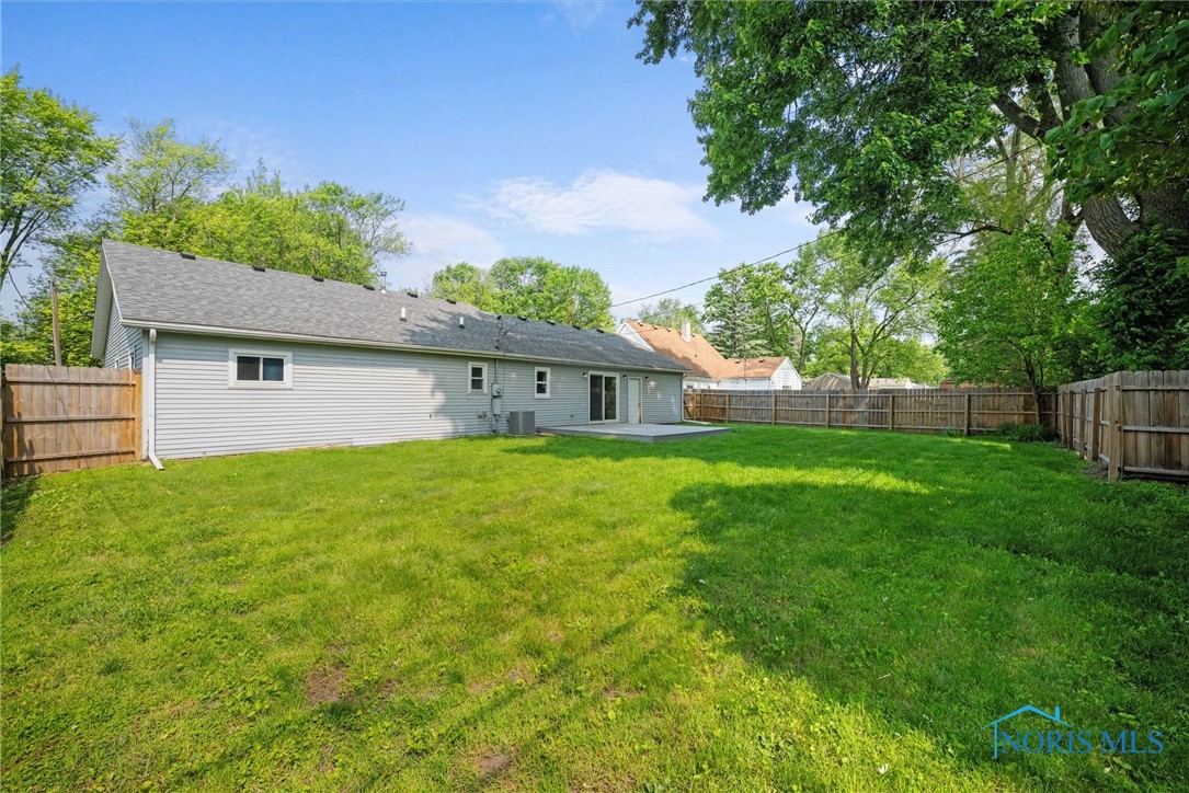 2036 Brancaster Road, Toledo, Ohio image 25