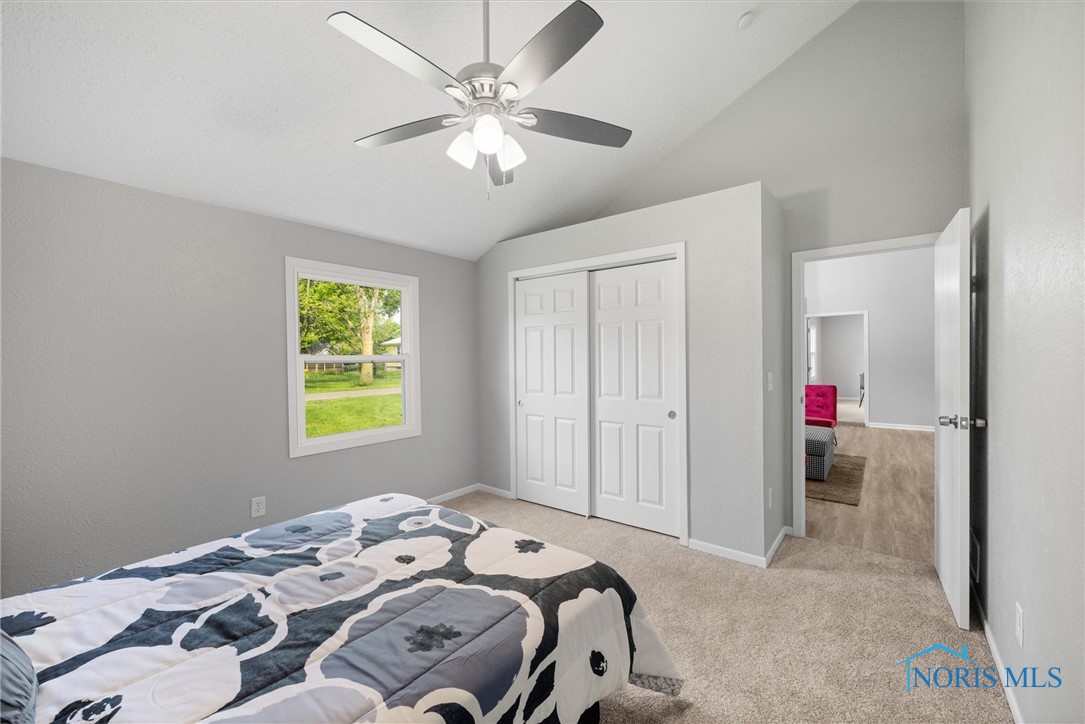 2036 Brancaster Road, Toledo, Ohio image 15