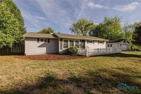 Photo of 139 S Lind Street, Deshler, OH 43516 (MLS # 6136628)