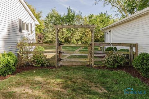Tiny photo for 139 S Lind Street, Deshler, OH 43516 (MLS # 6136628)