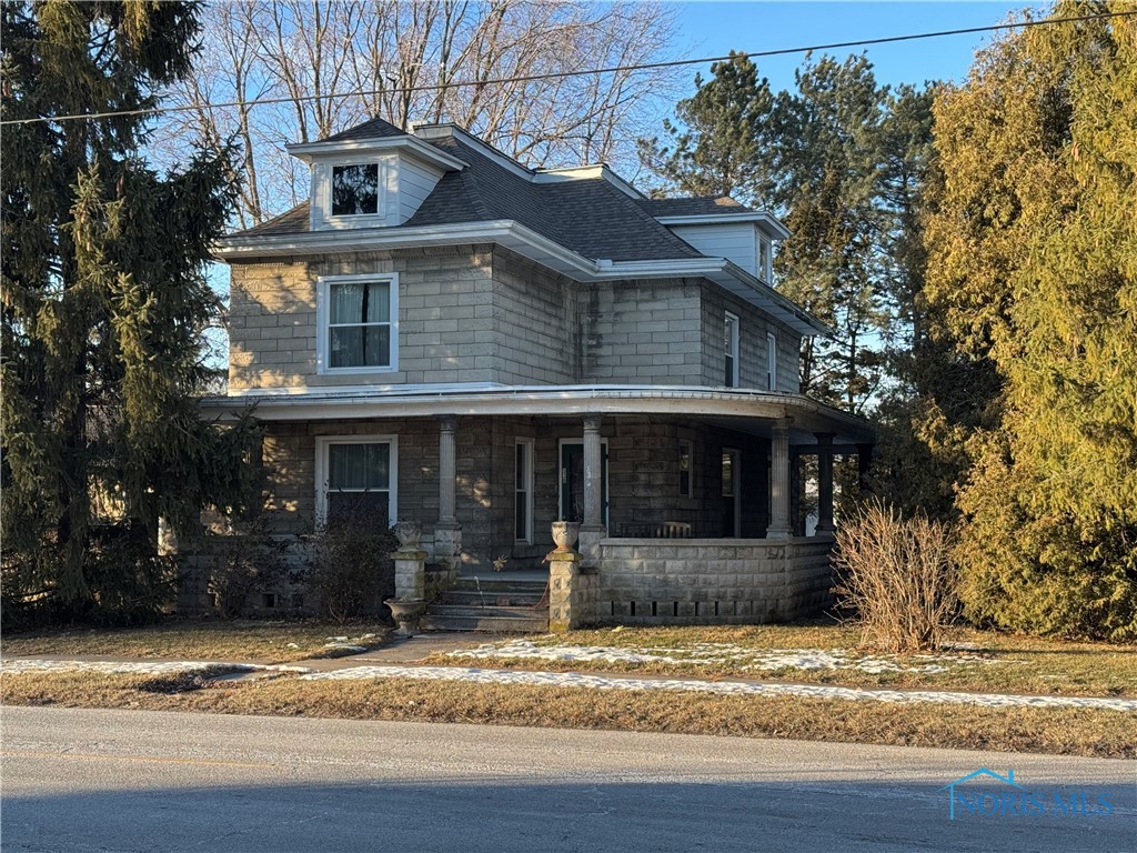 536 W Madison Street, Gibsonburg, Ohio image 1