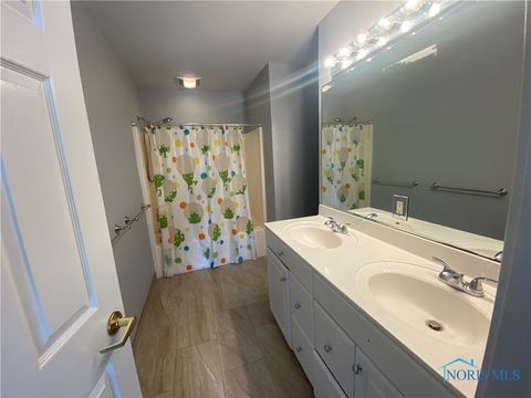 Tiny photo for 5724 Sunset Lake Drive, Sylvania, OH 43560 (MLS # 6136916)