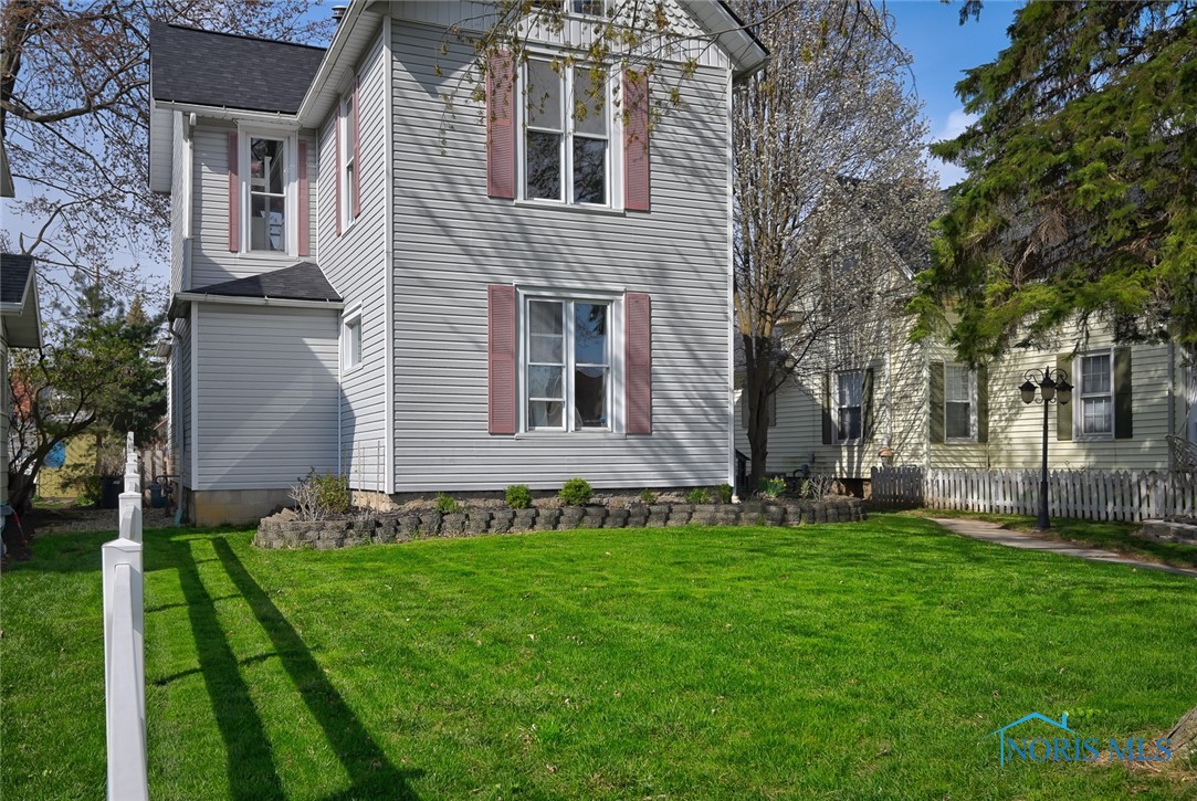 204 Elm Street, Findlay, Ohio image 2