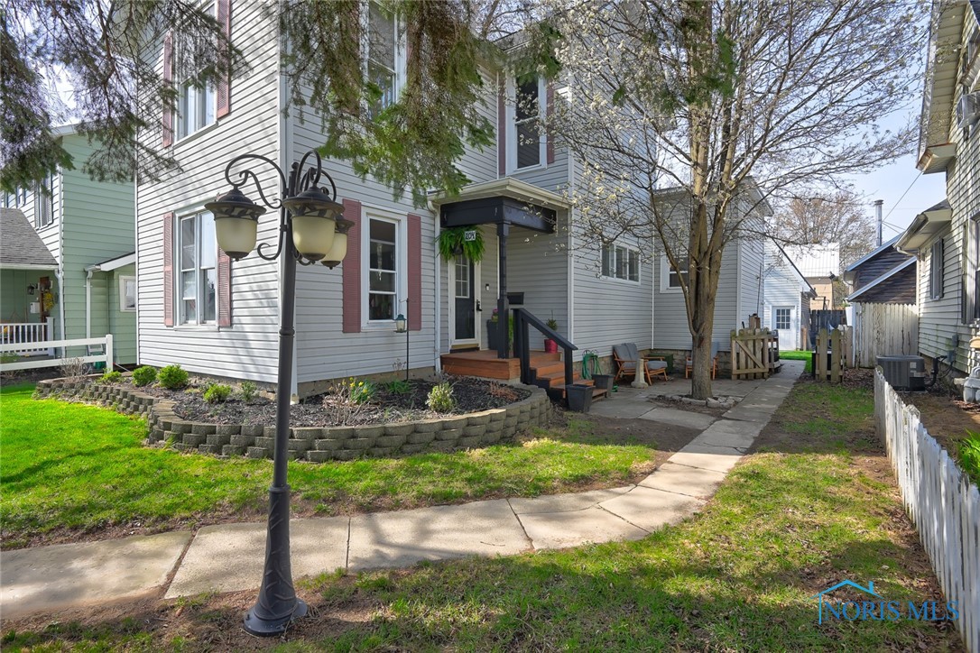 204 Elm Street, Findlay, Ohio image 3
