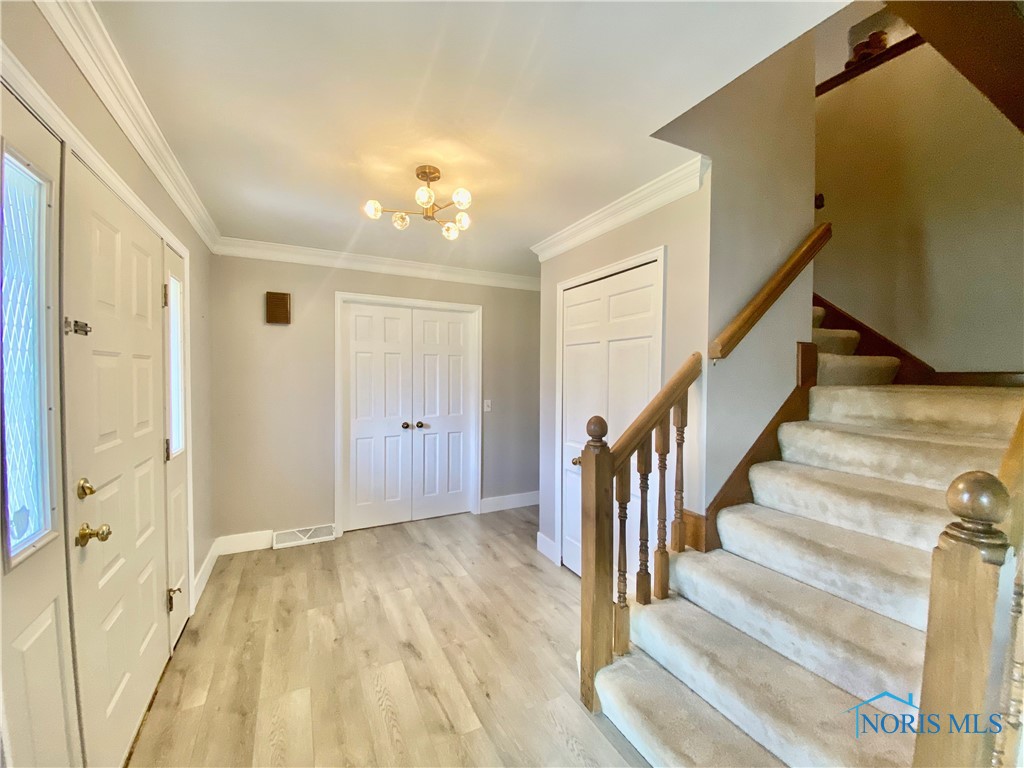 7657 Pope Run Lane, Sylvania, Ohio image 15