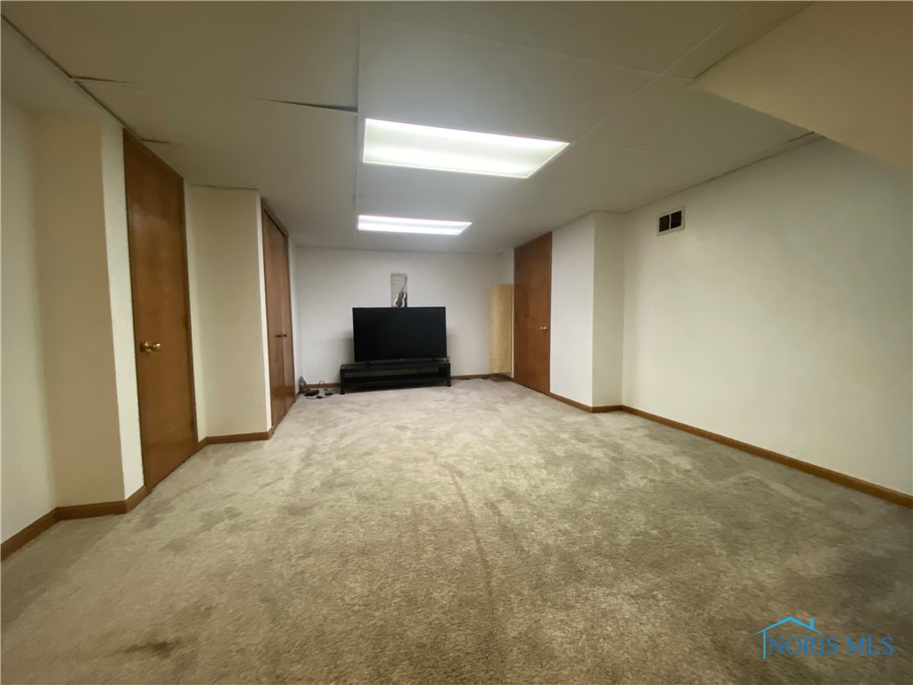 7657 Pope Run Lane, Sylvania, Ohio image 36