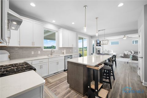 Tiny photo for 1035 Stoneleigh Road, Perrysburg, OH 43551 (MLS # 6136824)