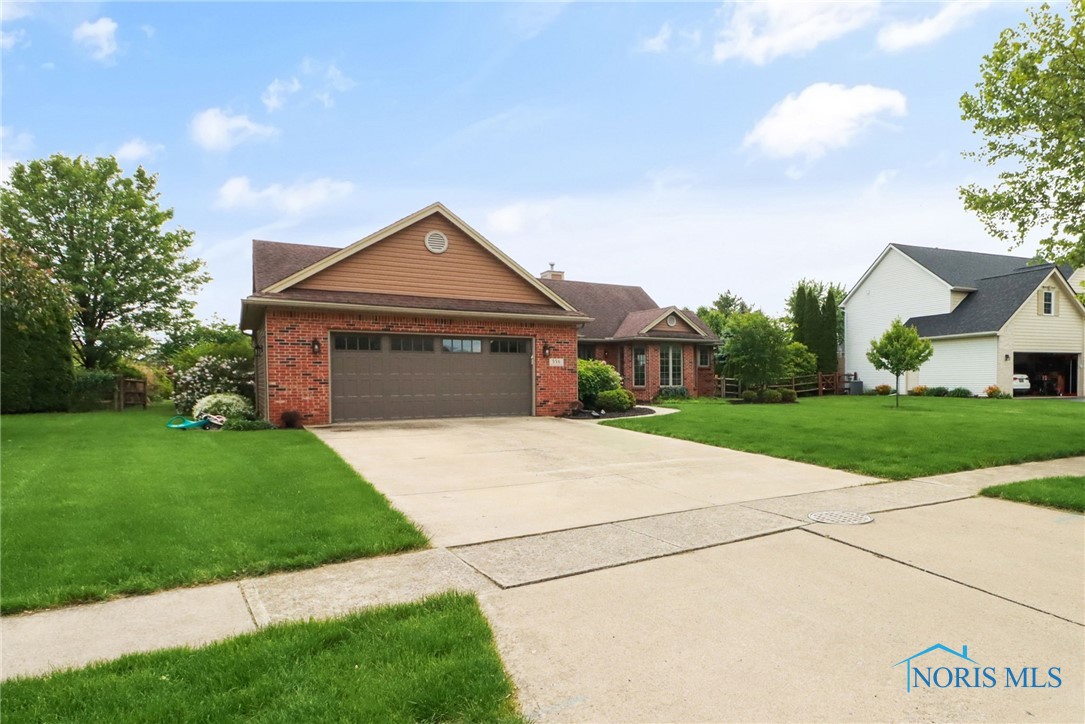 556 Prairie Rose Drive, Perrysburg, Ohio image 2
