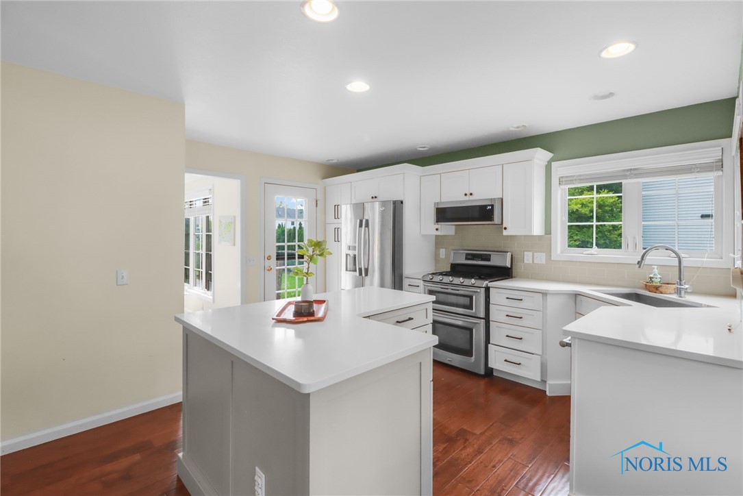 556 Prairie Rose Drive, Perrysburg, Ohio image 13