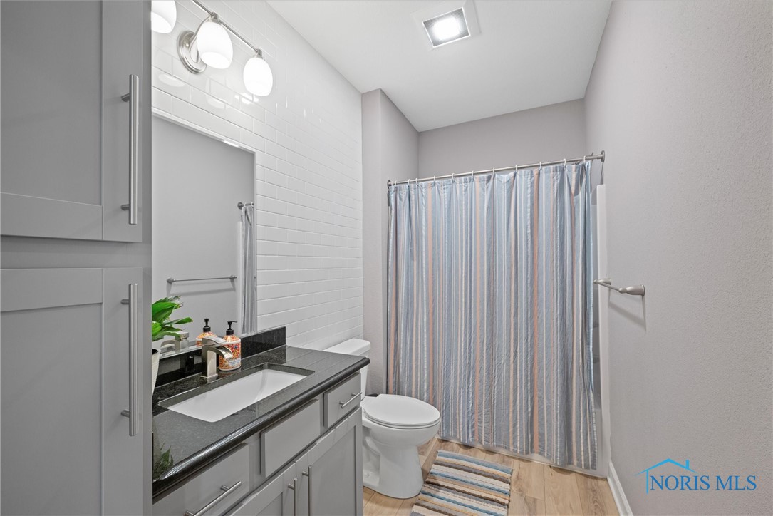 5062 Merlot Drive, Oregon, Ohio image 14