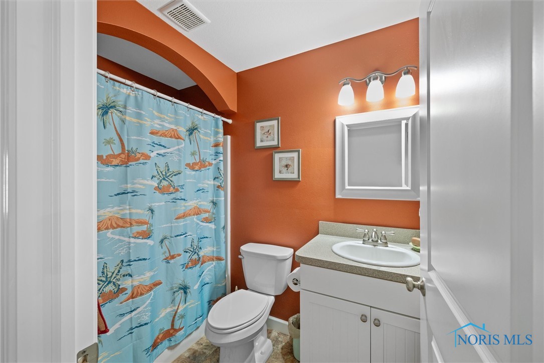 454 Lackawanna Avenue, Oregon, Ohio image 14