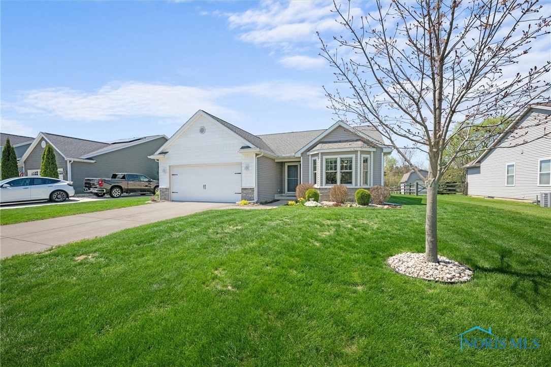 454 Lackawanna Avenue, Oregon, Ohio image 3