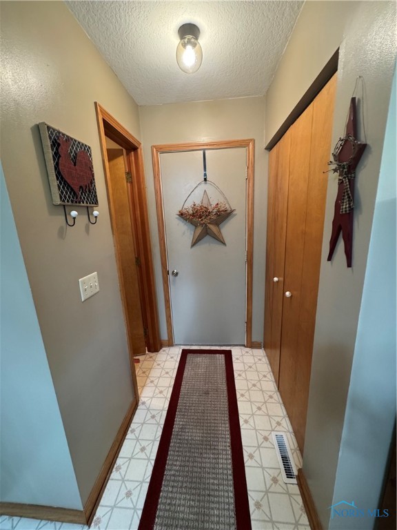 449 W College Avenue, Pemberville, Ohio image 32