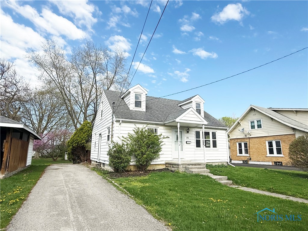 204 Durrell Street, Findlay, Ohio image 1