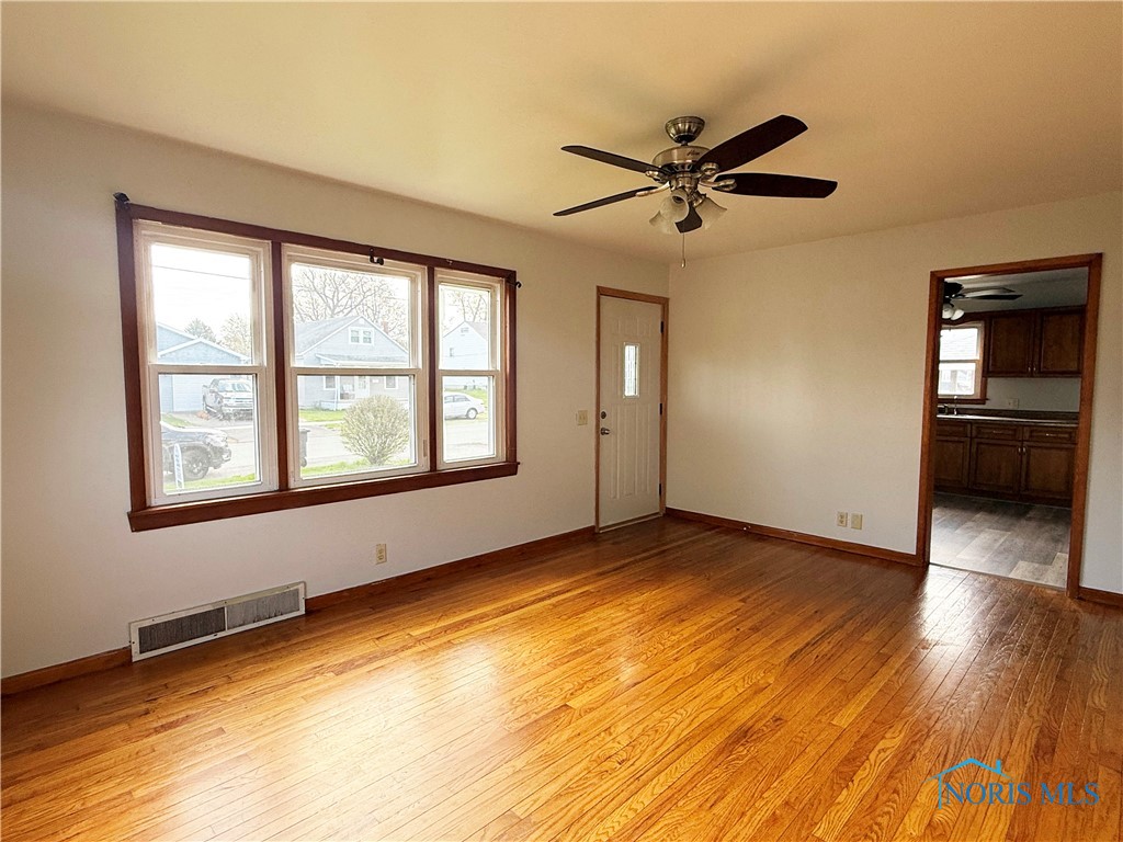 204 Durrell Street, Findlay, Ohio image 4