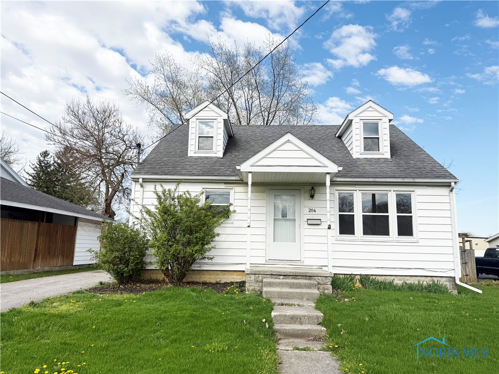 204 Durrell Street, Findlay, Ohio image 2