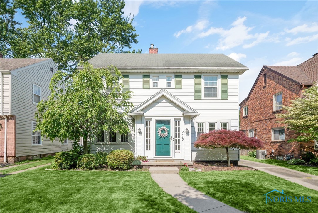 3743 Woodmont Road, Toledo, Ohio image 2