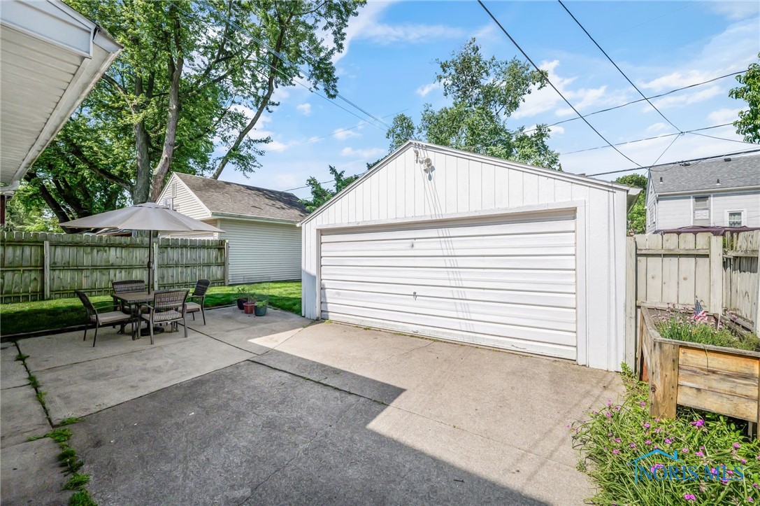 3743 Woodmont Road, Toledo, Ohio image 34