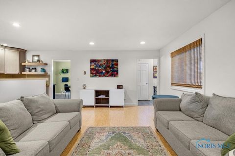 Tiny photo for 5046 King Road, Sylvania, OH 43560 (MLS # 6136496)