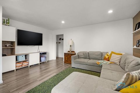 Tiny photo for 5046 King Road, Sylvania, OH 43560 (MLS # 6136496)