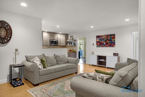 Tiny photo for 5046 King Road, Sylvania, OH 43560 (MLS # 6136496)
