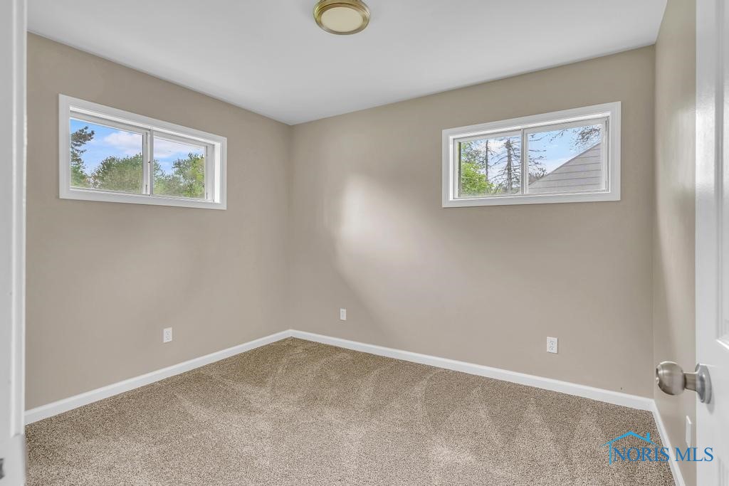 1739 Longwood Drive, Toledo, Ohio image 28