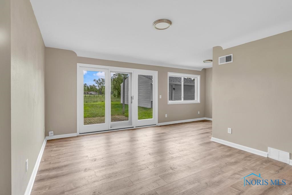 1739 Longwood Drive, Toledo, Ohio image 4