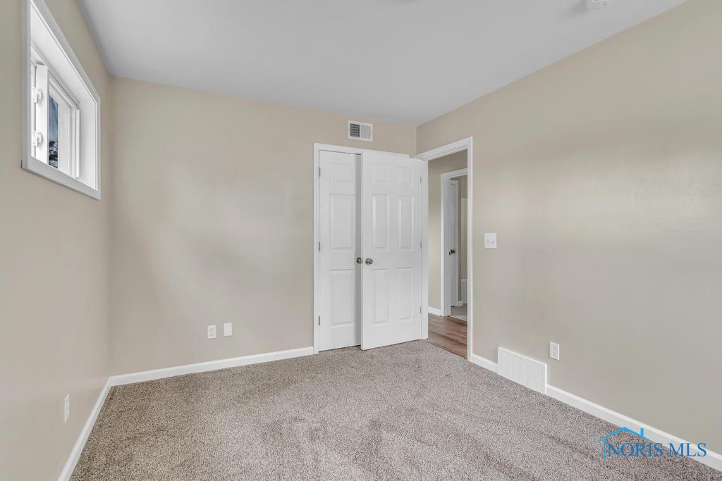1739 Longwood Drive, Toledo, Ohio image 27