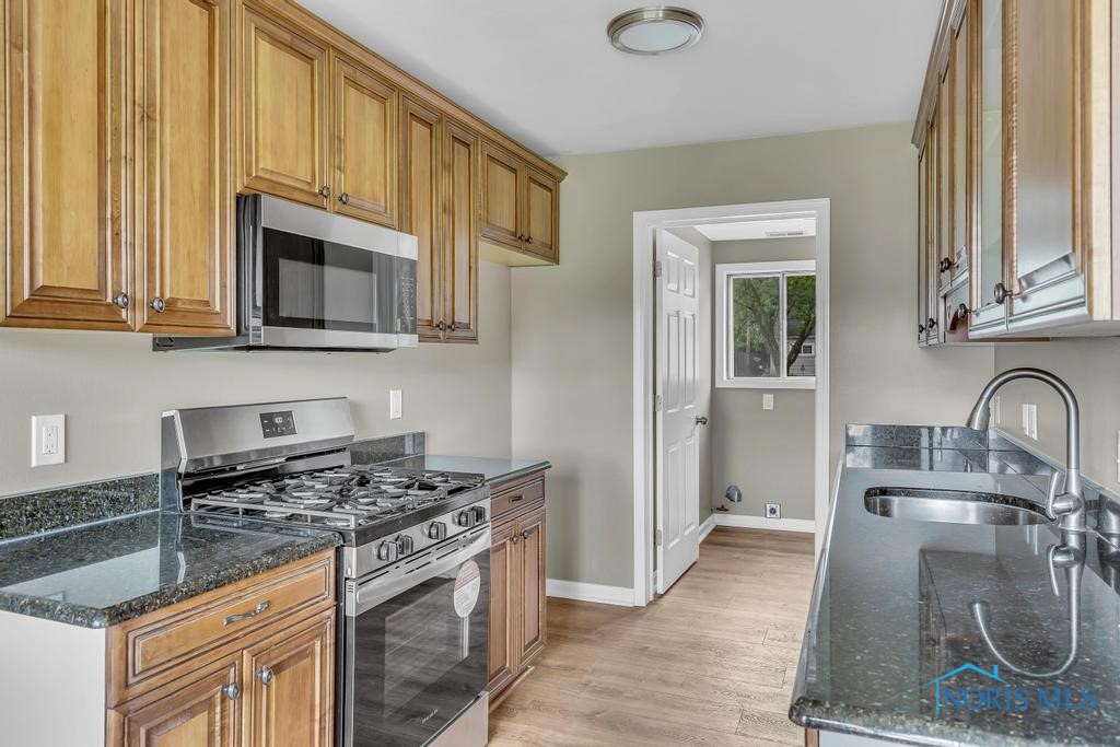 1739 Longwood Drive, Toledo, Ohio image 10