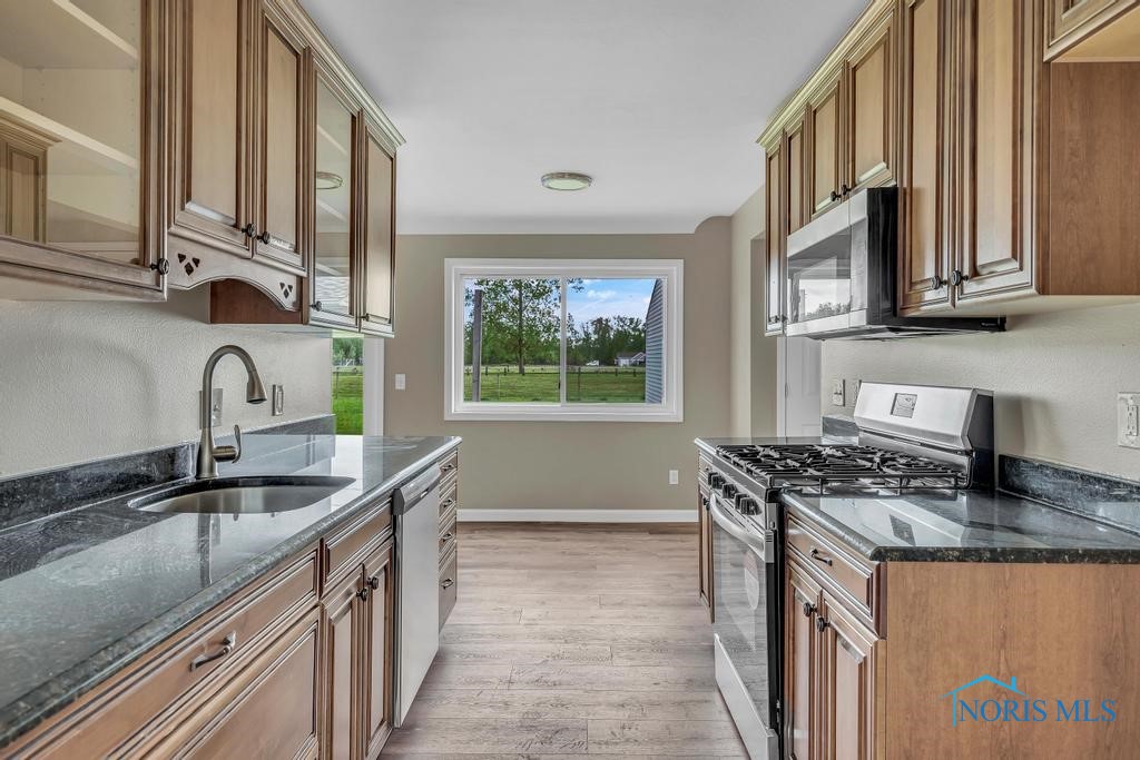 1739 Longwood Drive, Toledo, Ohio image 12