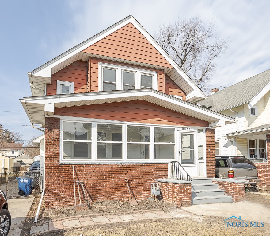 4207 Fairview Drive, Toledo, Ohio image 3