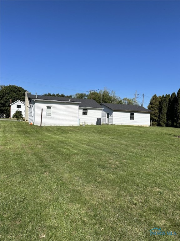 869 E Madison Street, Gibsonburg, Ohio image 9