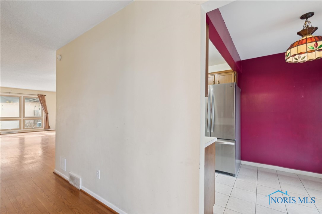 2705 Westcastle Drive #2705C, Toledo, Ohio image 9
