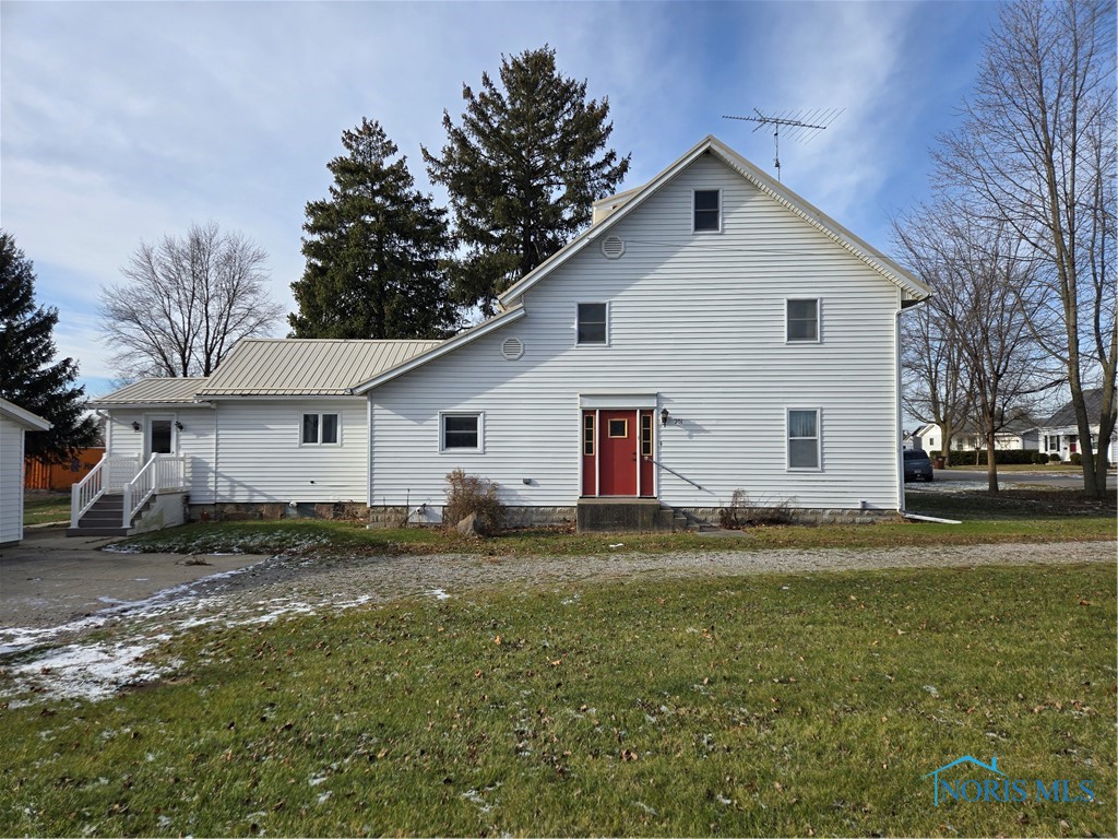 201 W Franklin Street, Edon, Ohio image 2