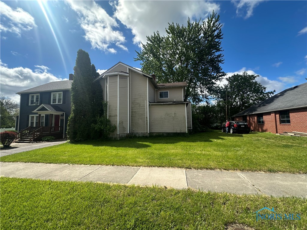 316 E Mulberry Street, Bryan, Ohio image 2