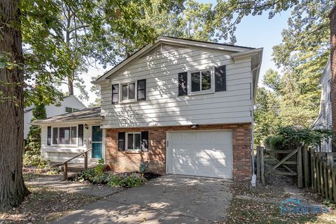Photo of 4224 Beverly Drive, Toledo, OH 43614 (MLS # 6136211)