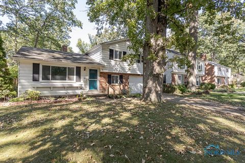 Tiny photo for 4224 Beverly Drive, Toledo, OH 43614 (MLS # 6136211)