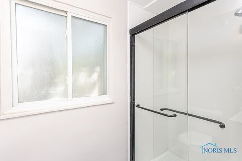 Tiny photo for 4224 Beverly Drive, Toledo, OH 43614 (MLS # 6136211)