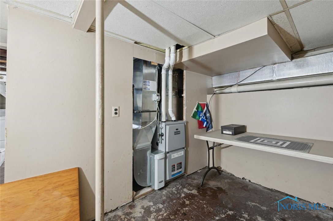 2559 Oak Grove Place, Toledo, Ohio image 13