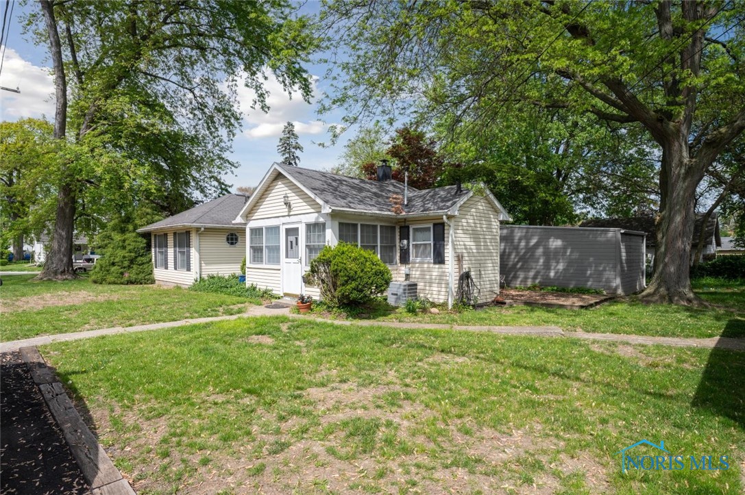 2559 Oak Grove Place, Toledo, Ohio image 3