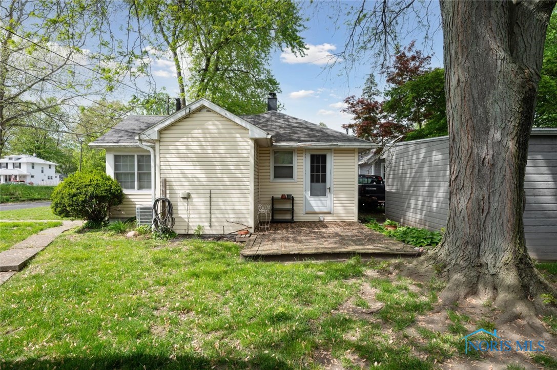 2559 Oak Grove Place, Toledo, Ohio image 15