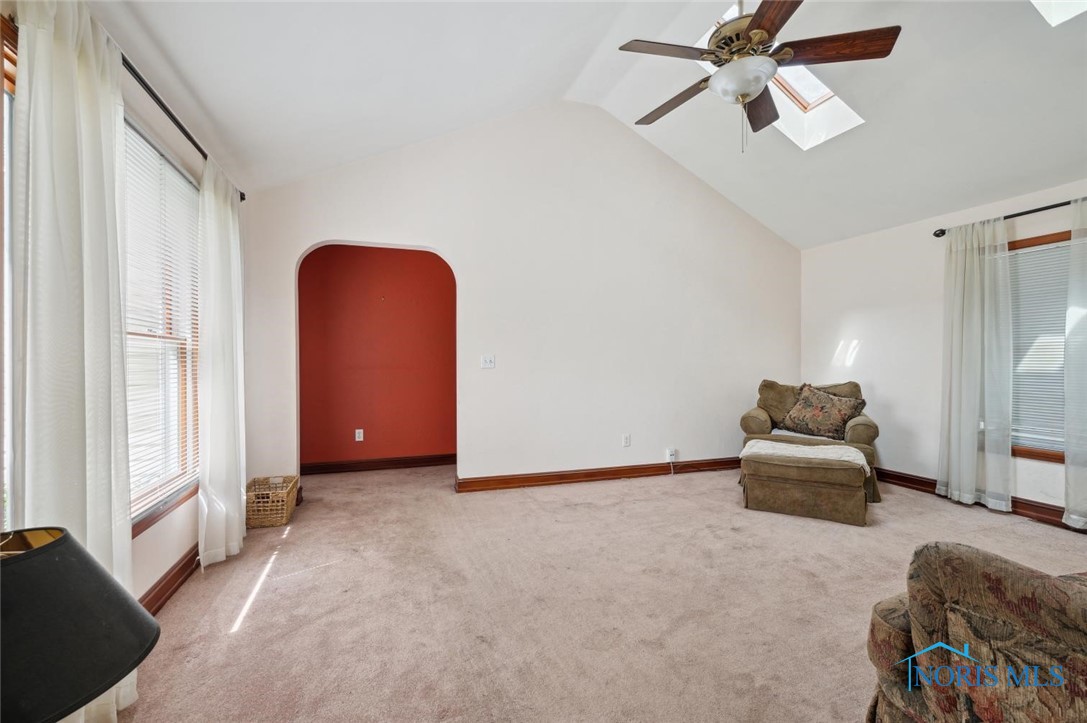 2559 Oak Grove Place, Toledo, Ohio image 6
