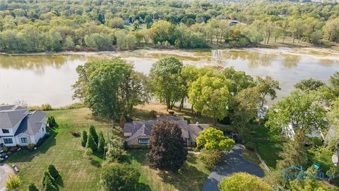 Photo of 24633 W River Road, Perrysburg, OH 43551 (MLS # 6136703)