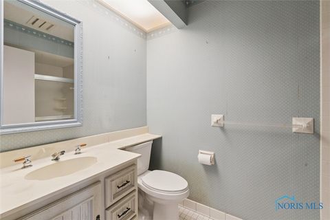 Tiny photo for 24633 W River Road, Perrysburg, OH 43551 (MLS # 6136703)