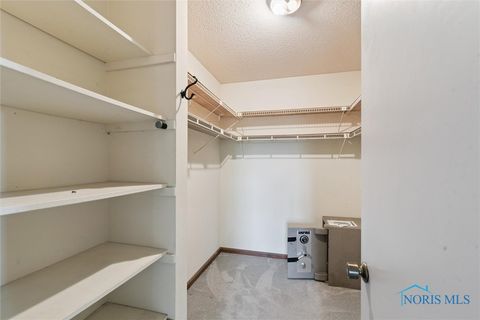 Tiny photo for 24633 W River Road, Perrysburg, OH 43551 (MLS # 6136703)