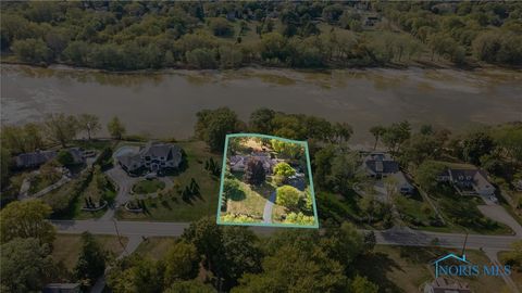 Tiny photo for 24633 W River Road, Perrysburg, OH 43551 (MLS # 6136703)